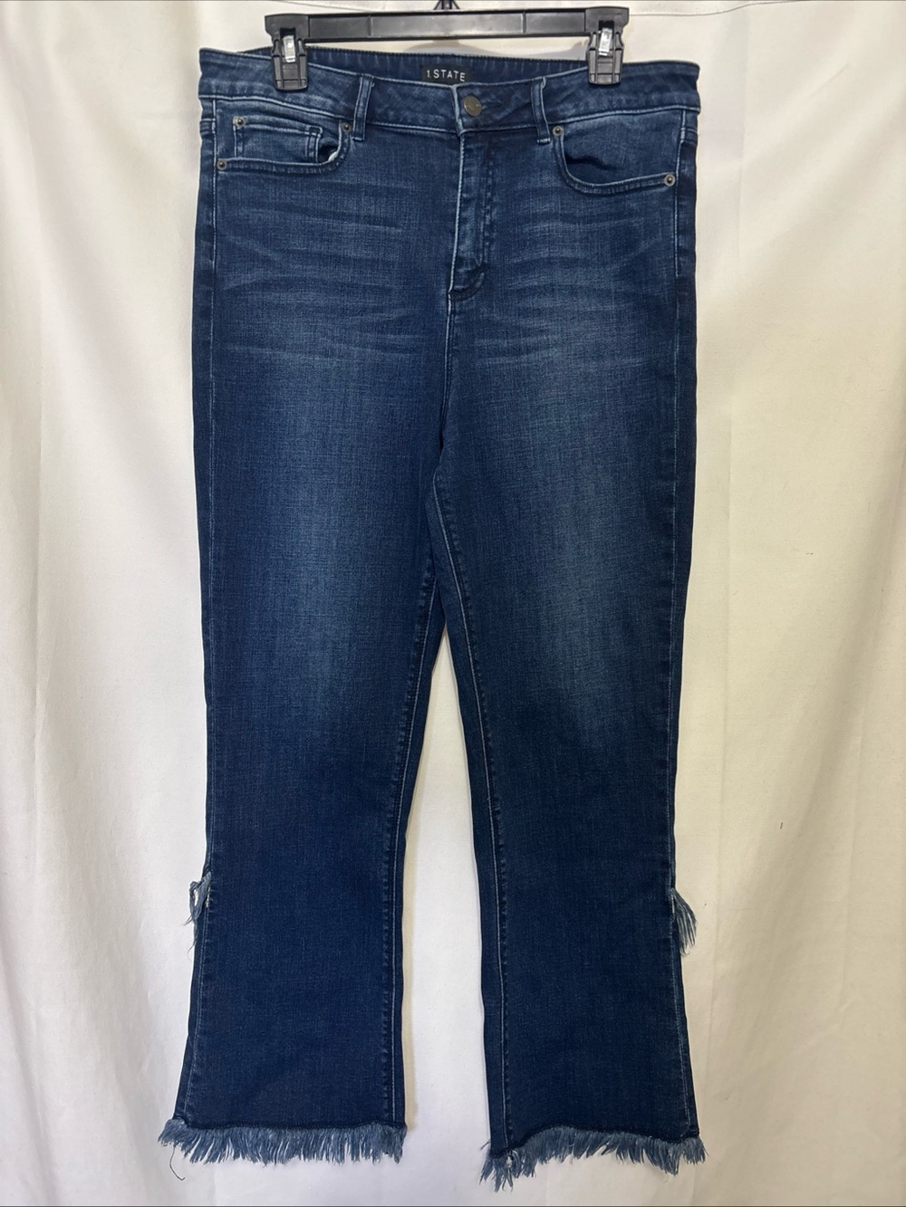 1. State Dark Blue Frayed Hem Cropped Jeans. Size 31. EUC.